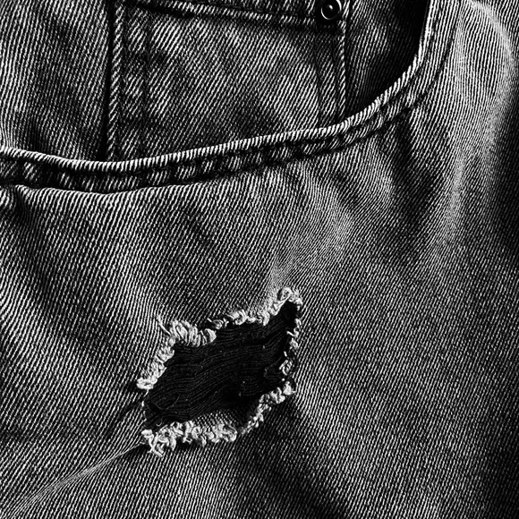 Sz 16 ATMOS&HERE STREETWEAR Gray Denim Urban Mini Skirt Frayed Detail’s - Picture 5 of 5